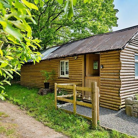 Finest Retreats - Trevoya Cabin Launceston Buitenkant foto