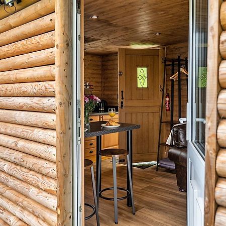 Finest Retreats - Trevoya Cabin Launceston Buitenkant foto